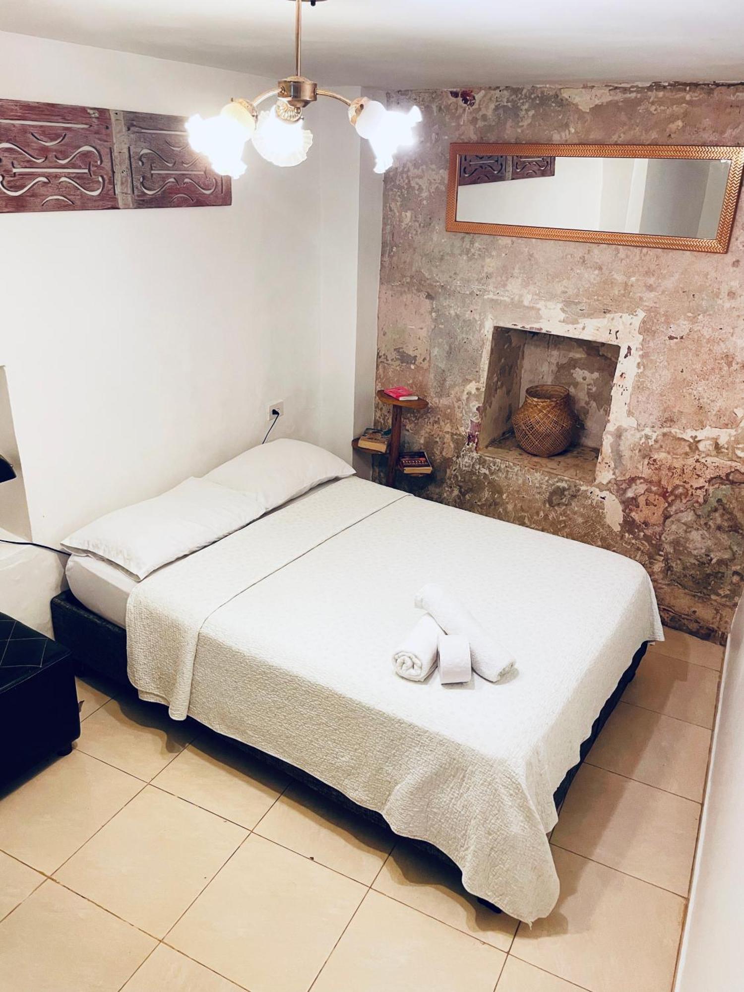 Casa Mama Waldy New Hotell Cartagena Exteriör bild